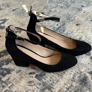 Dress Barn Black Suede Heels